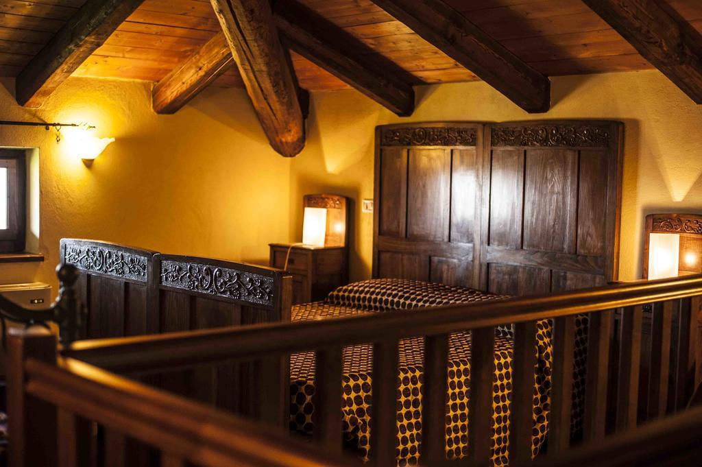 Azienda Agrituristica Alcastle Montabone ภายนอก รูปภาพ