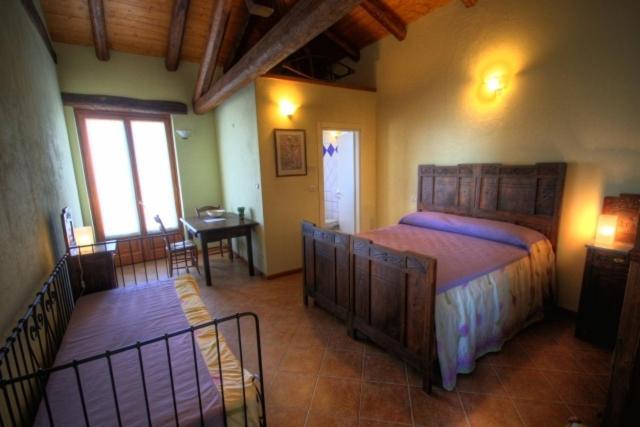 Azienda Agrituristica Alcastle Montabone ห้อง รูปภาพ